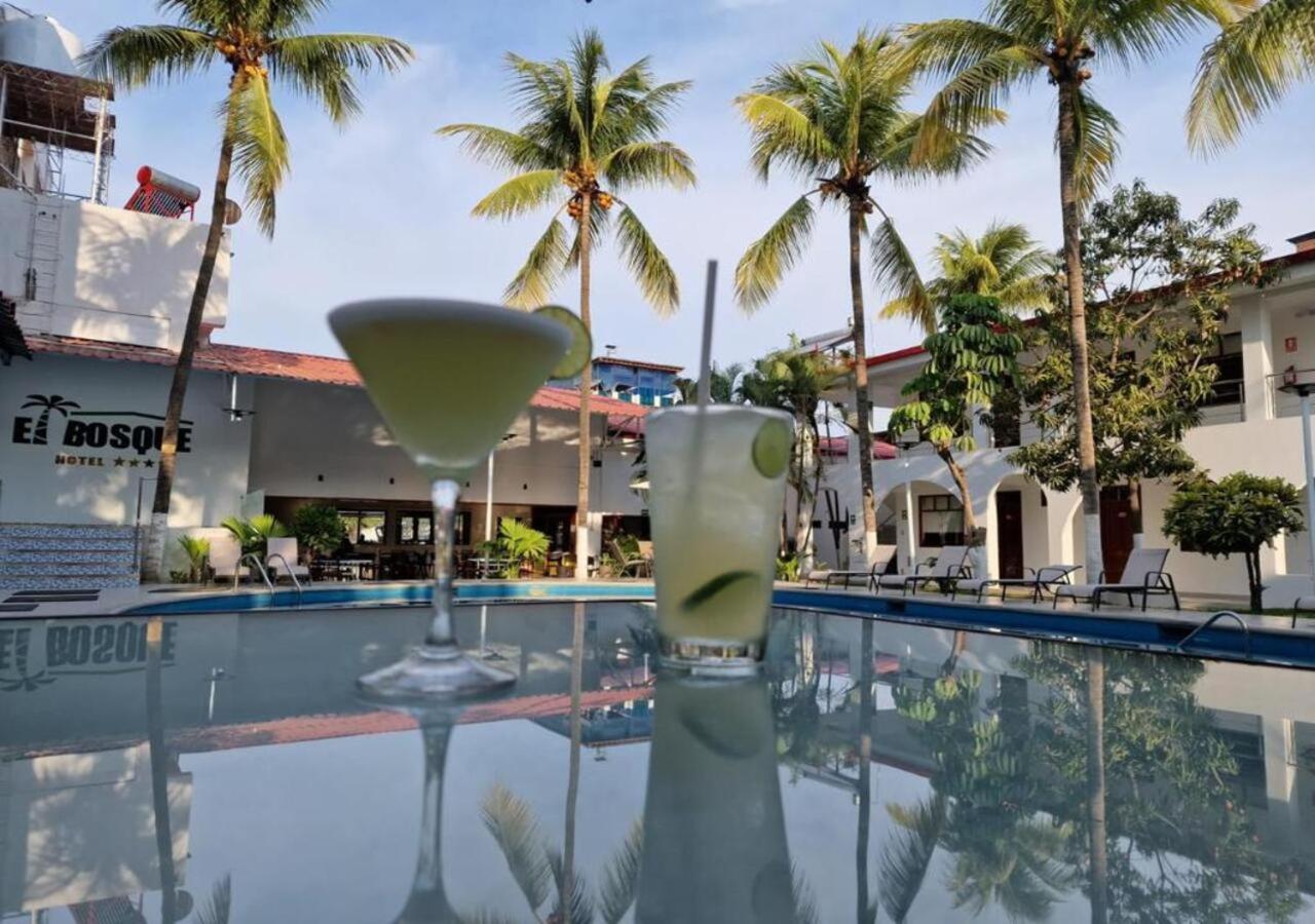Hotel El Bosque Хаэн Экстерьер фото
